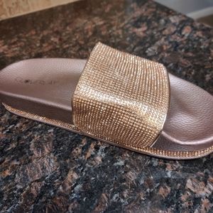 Cloverlay Bling slide-ins